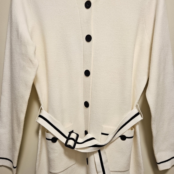 Nicole Miller New York Women's Button Front Belted Mini Sweater Dress Size M. - Picture 8 of 16